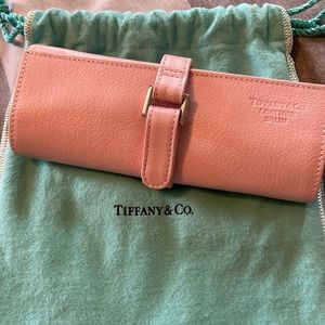 Tiffany & Co. Pink Jewelry Roll Leather Organizer Pouch Holder Necklace Bracelet